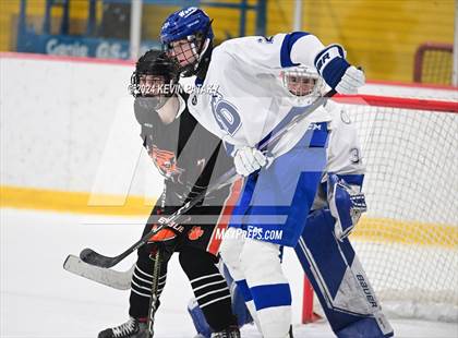 Thumbnail 3 in Ridgefield vs. Darien (CIAC DI Quarterfinal) photogallery.