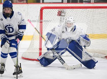 Thumbnail 1 in Ridgefield vs. Darien (CIAC DI Quarterfinal) photogallery.