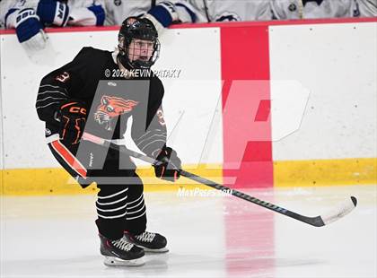 Thumbnail 2 in Ridgefield vs. Darien (CIAC DI Quarterfinal) photogallery.
