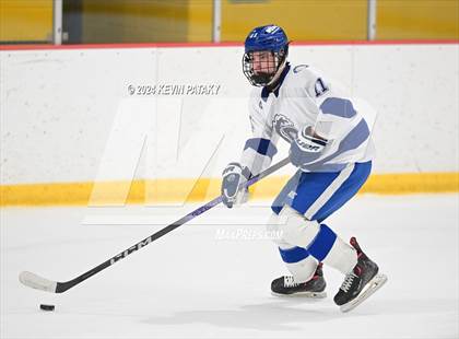 Thumbnail 1 in Ridgefield vs. Darien (CIAC DI Quarterfinal) photogallery.