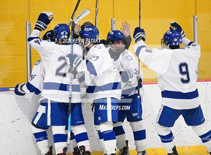 Thumbnail 3 in Ridgefield vs. Darien (CIAC DI Quarterfinal) photogallery.