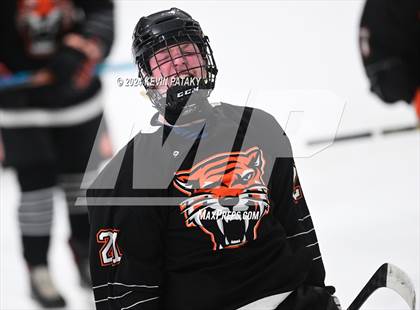 Thumbnail 1 in Ridgefield vs. Darien (CIAC DI Quarterfinal) photogallery.