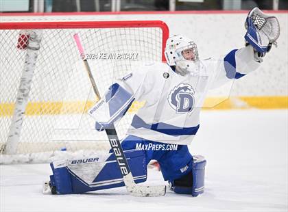 Thumbnail 2 in Ridgefield vs. Darien (CIAC DI Quarterfinal) photogallery.