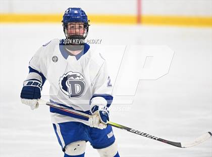 Thumbnail 3 in Ridgefield vs. Darien (CIAC DI Quarterfinal) photogallery.