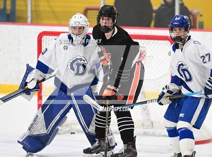 Thumbnail 3 in Ridgefield vs. Darien (CIAC DI Quarterfinal) photogallery.