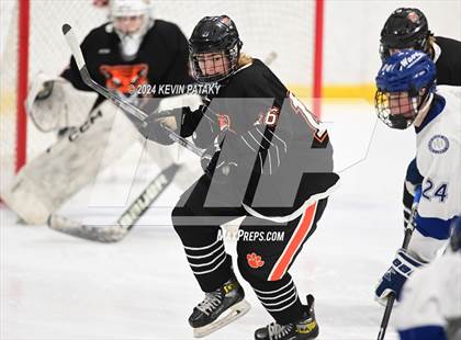 Thumbnail 2 in Ridgefield vs. Darien (CIAC DI Quarterfinal) photogallery.