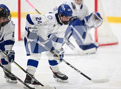 Thumbnail 3 in Ridgefield vs. Darien (CIAC DI Quarterfinal) photogallery.