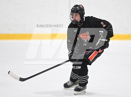Thumbnail 2 in Ridgefield vs. Darien (CIAC DI Quarterfinal) photogallery.