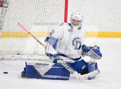 Thumbnail 1 in Ridgefield vs. Darien (CIAC DI Quarterfinal) photogallery.