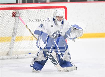 Thumbnail 3 in Ridgefield vs. Darien (CIAC DI Quarterfinal) photogallery.