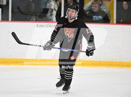 Thumbnail 1 in Ridgefield vs. Darien (CIAC DI Quarterfinal) photogallery.