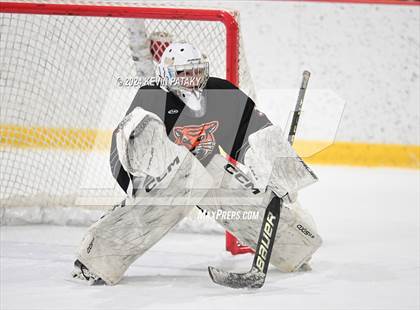 Thumbnail 2 in Ridgefield vs. Darien (CIAC DI Quarterfinal) photogallery.