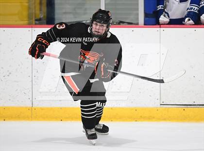Thumbnail 1 in Ridgefield vs. Darien (CIAC DI Quarterfinal) photogallery.