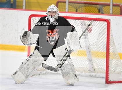 Thumbnail 1 in Ridgefield vs. Darien (CIAC DI Quarterfinal) photogallery.