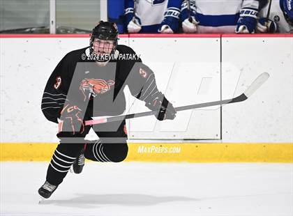 Thumbnail 1 in Ridgefield vs. Darien (CIAC DI Quarterfinal) photogallery.