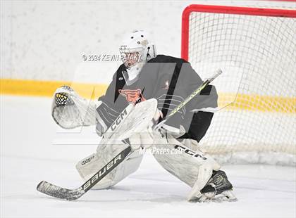 Thumbnail 1 in Ridgefield vs. Darien (CIAC DI Quarterfinal) photogallery.