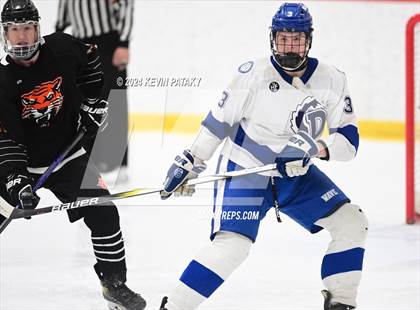 Thumbnail 1 in Ridgefield vs. Darien (CIAC DI Quarterfinal) photogallery.