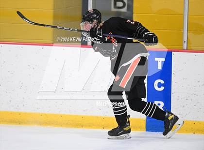 Thumbnail 2 in Ridgefield vs. Darien (CIAC DI Quarterfinal) photogallery.