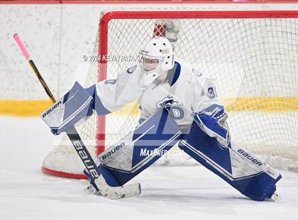 Thumbnail 2 in Ridgefield vs. Darien (CIAC DI Quarterfinal) photogallery.