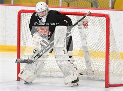 Thumbnail 3 in Ridgefield vs. Darien (CIAC DI Quarterfinal) photogallery.