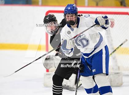 Thumbnail 2 in Ridgefield vs. Darien (CIAC DI Quarterfinal) photogallery.