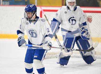 Thumbnail 2 in Ridgefield vs. Darien (CIAC DI Quarterfinal) photogallery.