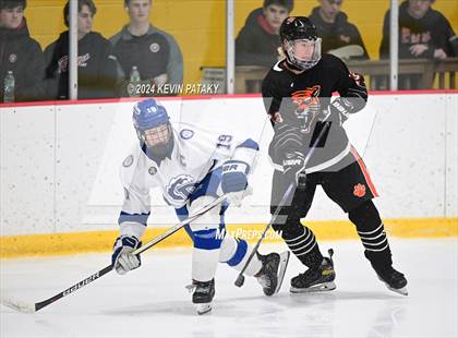 Thumbnail 3 in Ridgefield vs. Darien (CIAC DI Quarterfinal) photogallery.
