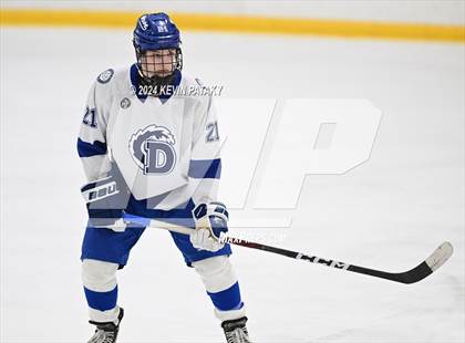 Thumbnail 1 in Ridgefield vs. Darien (CIAC DI Quarterfinal) photogallery.