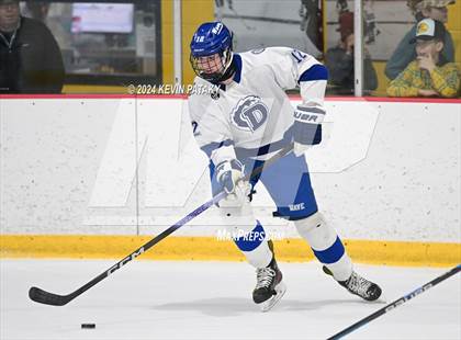 Thumbnail 2 in Ridgefield vs. Darien (CIAC DI Quarterfinal) photogallery.
