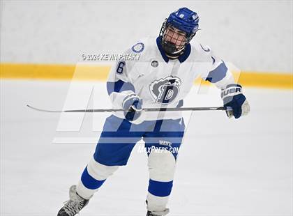 Thumbnail 3 in Ridgefield vs. Darien (CIAC DI Quarterfinal) photogallery.
