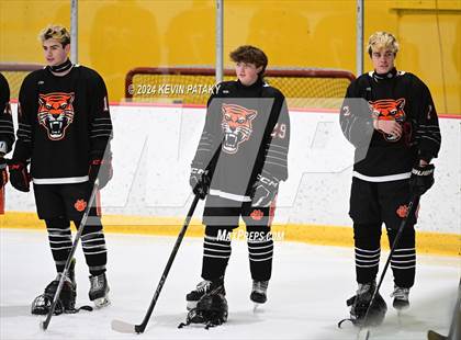 Thumbnail 3 in Ridgefield vs. Darien (CIAC DI Quarterfinal) photogallery.