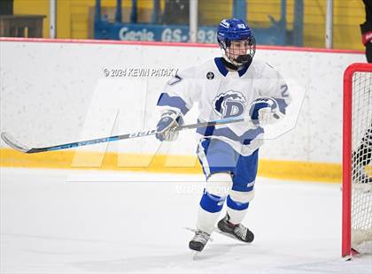 Thumbnail 1 in Ridgefield vs. Darien (CIAC DI Quarterfinal) photogallery.