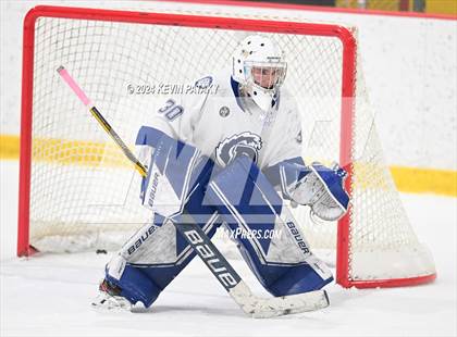 Thumbnail 3 in Ridgefield vs. Darien (CIAC DI Quarterfinal) photogallery.