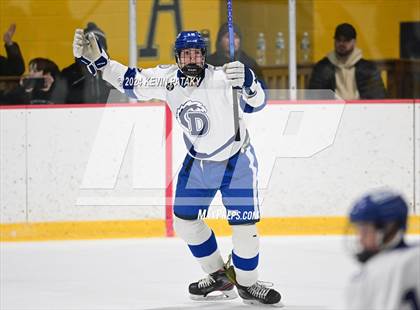 Thumbnail 1 in Ridgefield vs. Darien (CIAC DI Quarterfinal) photogallery.