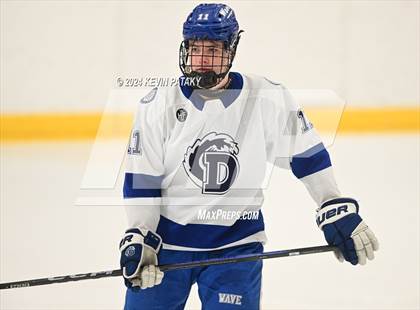 Thumbnail 2 in Ridgefield vs. Darien (CIAC DI Quarterfinal) photogallery.