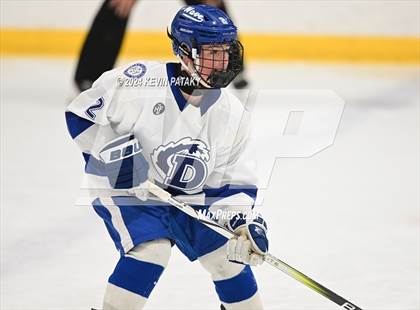 Thumbnail 1 in Ridgefield vs. Darien (CIAC DI Quarterfinal) photogallery.