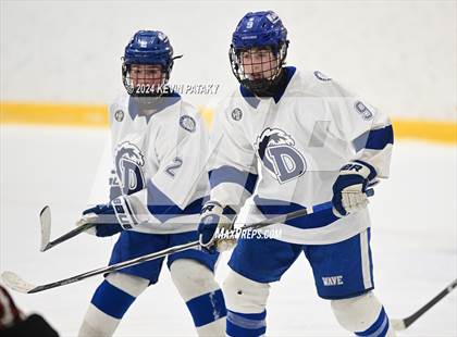 Thumbnail 2 in Ridgefield vs. Darien (CIAC DI Quarterfinal) photogallery.