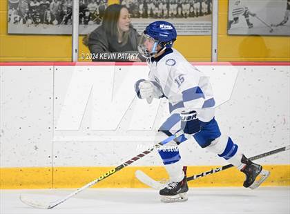 Thumbnail 3 in Ridgefield vs. Darien (CIAC DI Quarterfinal) photogallery.