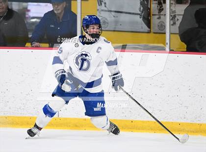 Thumbnail 2 in Ridgefield vs. Darien (CIAC DI Quarterfinal) photogallery.