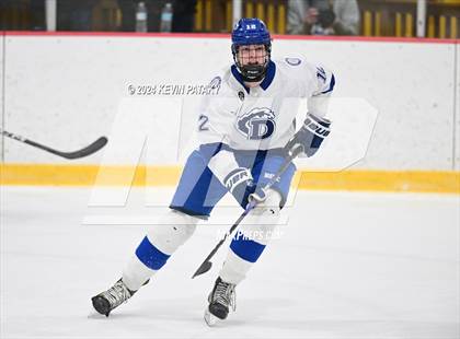Thumbnail 1 in Ridgefield vs. Darien (CIAC DI Quarterfinal) photogallery.