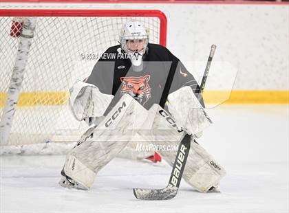 Thumbnail 3 in Ridgefield vs. Darien (CIAC DI Quarterfinal) photogallery.