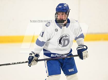 Thumbnail 2 in Ridgefield vs. Darien (CIAC DI Quarterfinal) photogallery.