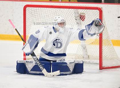 Thumbnail 2 in Ridgefield vs. Darien (CIAC DI Quarterfinal) photogallery.