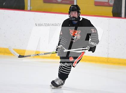 Thumbnail 3 in Ridgefield vs. Darien (CIAC DI Quarterfinal) photogallery.