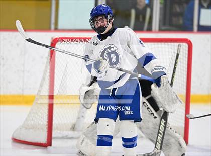 Thumbnail 2 in Ridgefield vs. Darien (CIAC DI Quarterfinal) photogallery.
