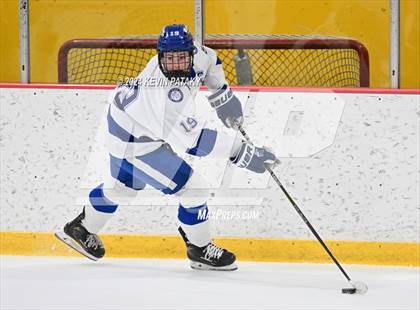 Thumbnail 1 in Ridgefield vs. Darien (CIAC DI Quarterfinal) photogallery.