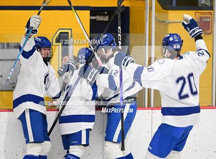 Thumbnail 1 in Ridgefield vs. Darien (CIAC DI Quarterfinal) photogallery.