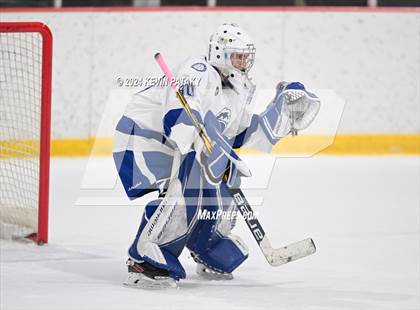 Thumbnail 1 in Ridgefield vs. Darien (CIAC DI Quarterfinal) photogallery.