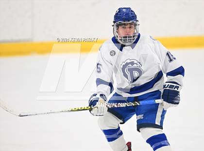 Thumbnail 3 in Ridgefield vs. Darien (CIAC DI Quarterfinal) photogallery.