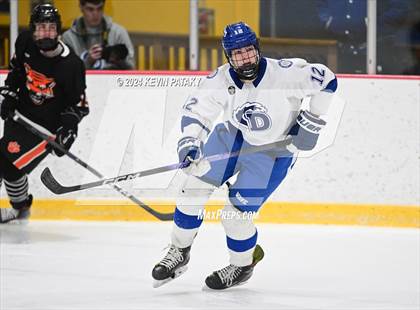 Thumbnail 2 in Ridgefield vs. Darien (CIAC DI Quarterfinal) photogallery.
